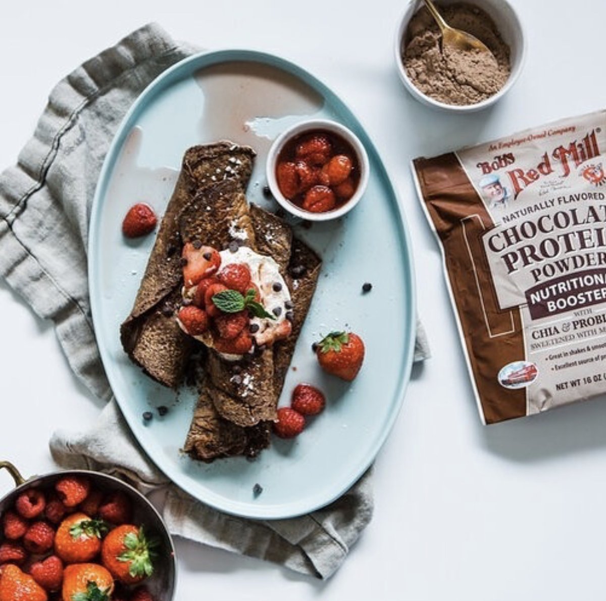 HLPExpo's tweet photo. Your treats, like this yummy chocolate protein crepes, are guaranteed to taste better with @BobsRedMill products.  #Unprocessed, #wholegrain foods lead to quality you will love.  Learn more at #LAFitExpo, Jan 25 &amp; 26! https://t.co/CiVAlEj5be #BobsRedMill #HealthyExpo https://t.co/6u24IzVBDx