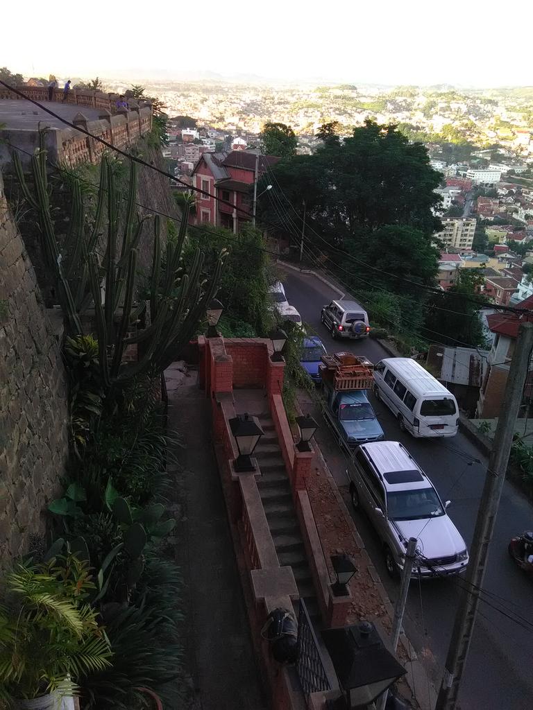 L'homme ne peut développer la plénitude de ses pouvoirs que s'il a un idéal sincère, un but véritable dans la vie...