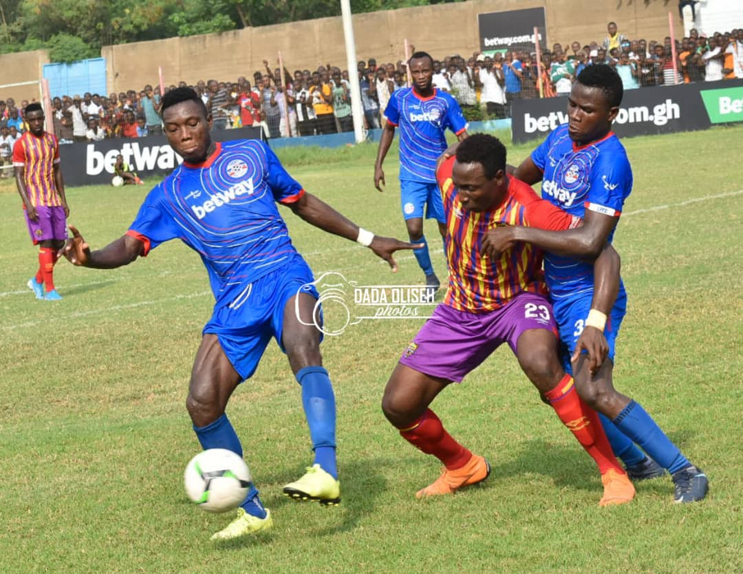 #GPL Matchday 5: @HeartsOfOakGH  Stun #Dansoman, @AsanteKotoko_SC  sink @Ebusua_Dwarfs  and @DreamsFC overcome @MedeamaSC 

👉🏿wp.me/p7NjKe-3QI

Photo Credit:@dadaoliseh 

#GPLwk5 || #GPL|| #Herosportsgh