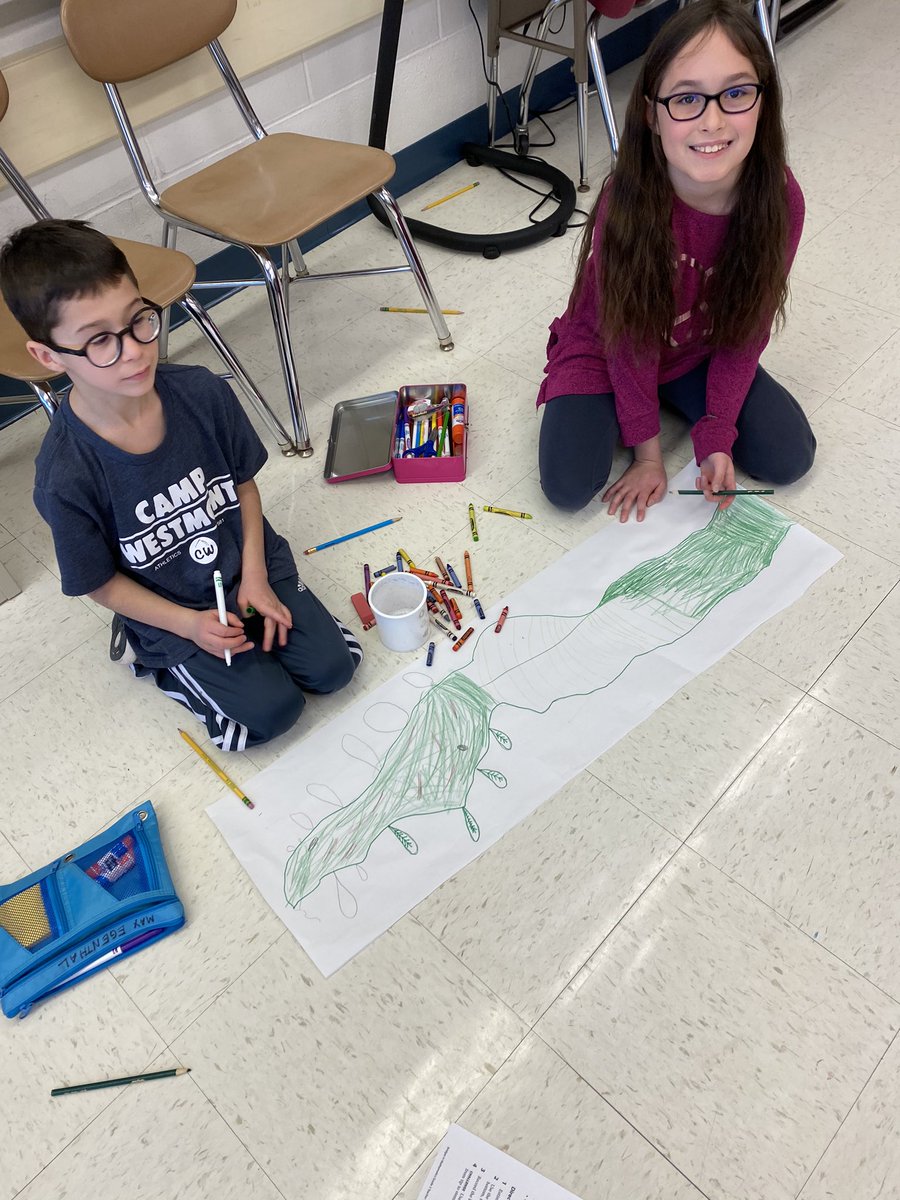 Drawing beanstalks to practice our measurement skills.
@WayneThomasschool@d112teachers@D112Leads