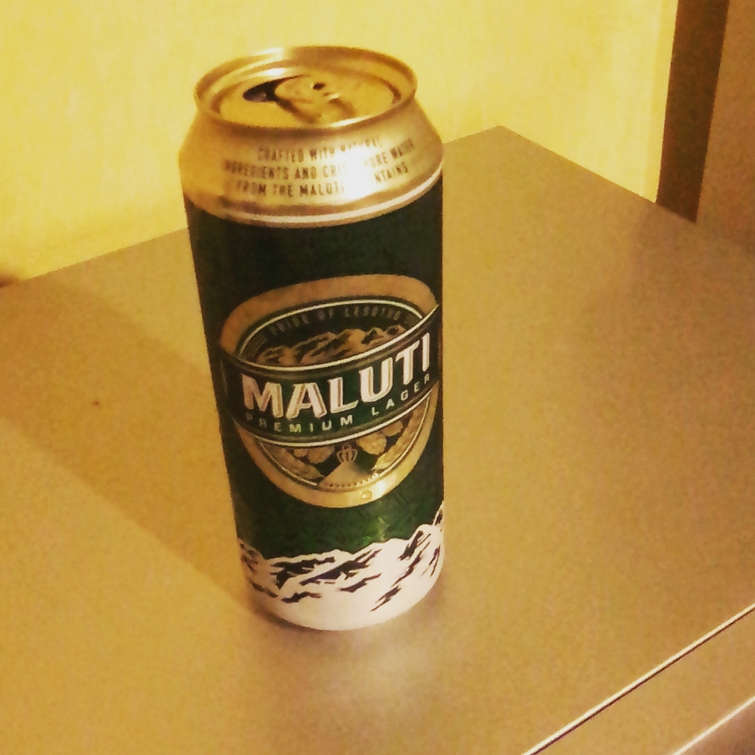 LeratoMosia's tweet image. I got home to this 😍😍😍😍 #MalutiBeer