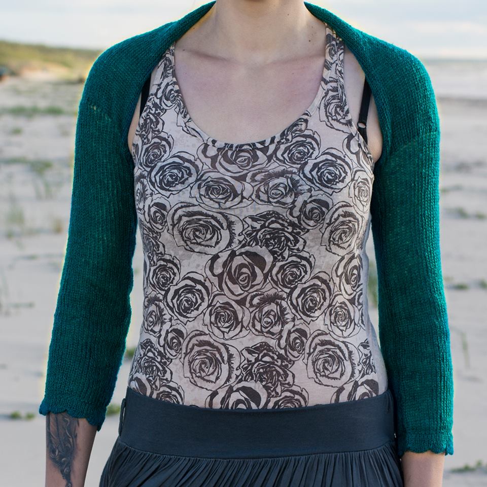 SuperSoftKnits's tweet photo. #Mohair #bolero #shrug #Bridesmaidbolero #Weddingbolero #Coverup #bluegreen #handmadee #women #sweater #supersoftknits
https://t.co/nlGQct9oHR @Etsy https://t.co/jKiGagDyHw