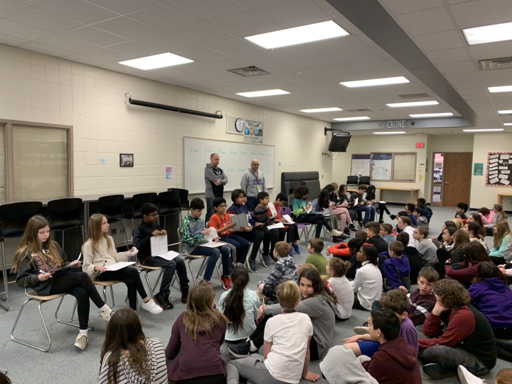 hollyherrera14's tweet photo. Team 6-1 Spelling Bee @MrsHarveyCRONE @Lantz204 @CroneSchool https://t.co/3KegEN0lDE