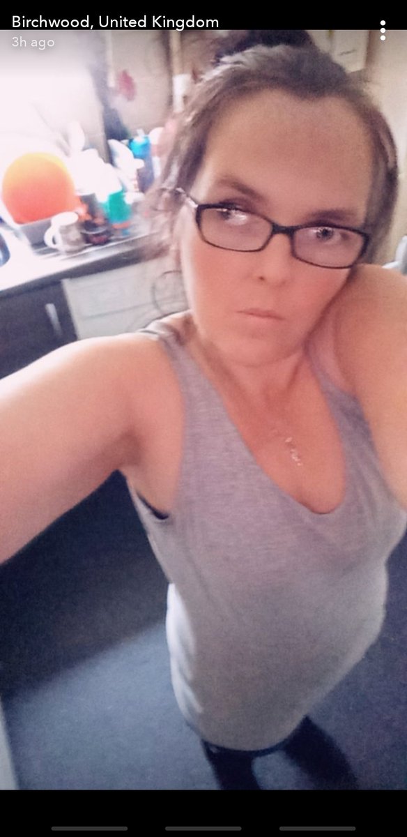SnapchatSnitch's tweet photo. Anybody in #Warrington have a name for this one? Been sending intresting snaps to somebody they shouldn't #snapchat #birchwood https://t.co/H9pVVxwRuW