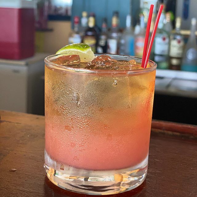 StephaniesDish's tweet photo. Hand me one more
Thats What i am here for.
No snorkeling today but... victory cocktail for braving 15 feet swells.
.
.
.
#stephaniesdish #bvi #cocktails #runpunch #prettygoodatdrinkingbeer https://t.co/hEGwu76vSR https://t.co/yIR4hxwK2v