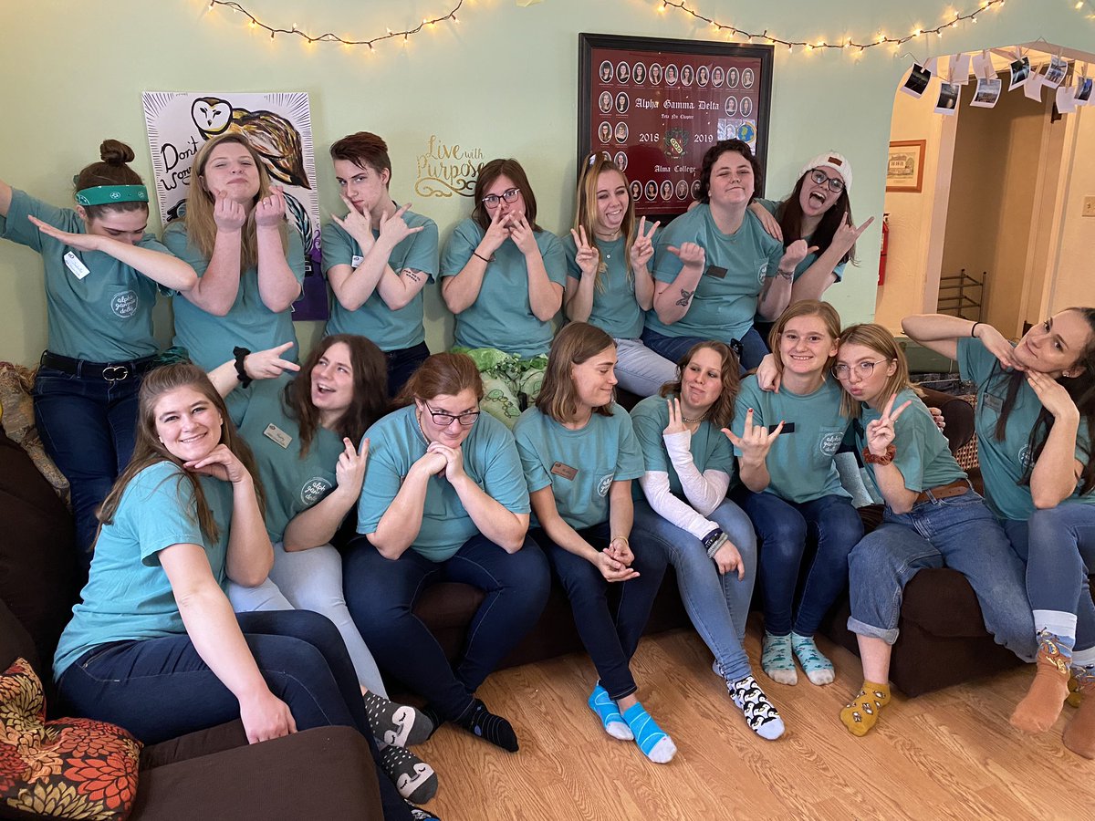 almaalphagam's tweet photo. Yay recruitment is in full swing!! We hope to see y’all soooooon!! https://t.co/AL1l1O94ft