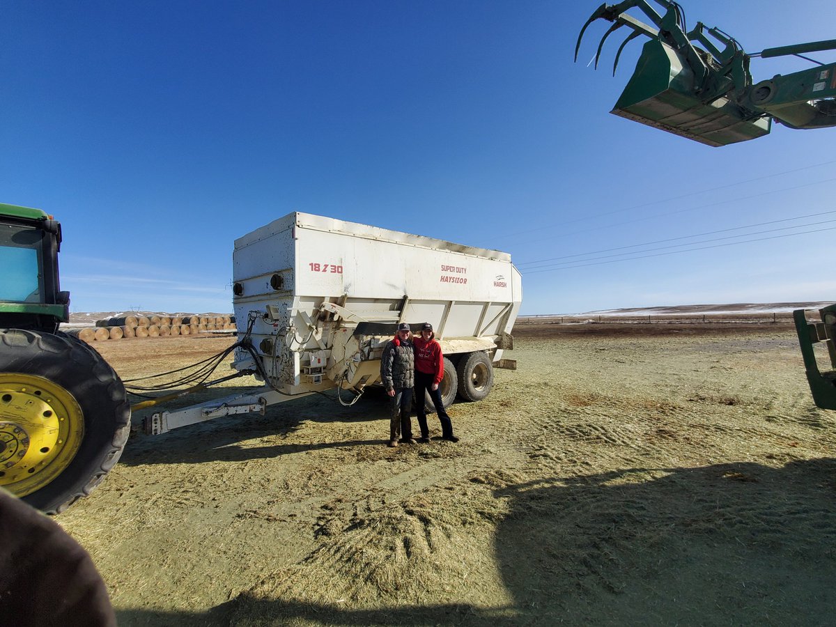 4manningranch's tweet image. Trying to get my neighbor kids to quit jr. high and work for me full time. Sunday morning ice chopping. #realkids