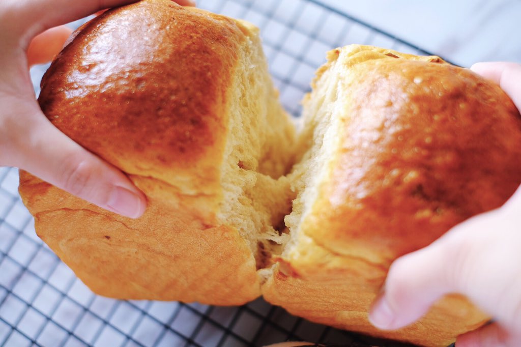 cherrybuiishit's tweet image. fuck it. literal mf bread: a thread