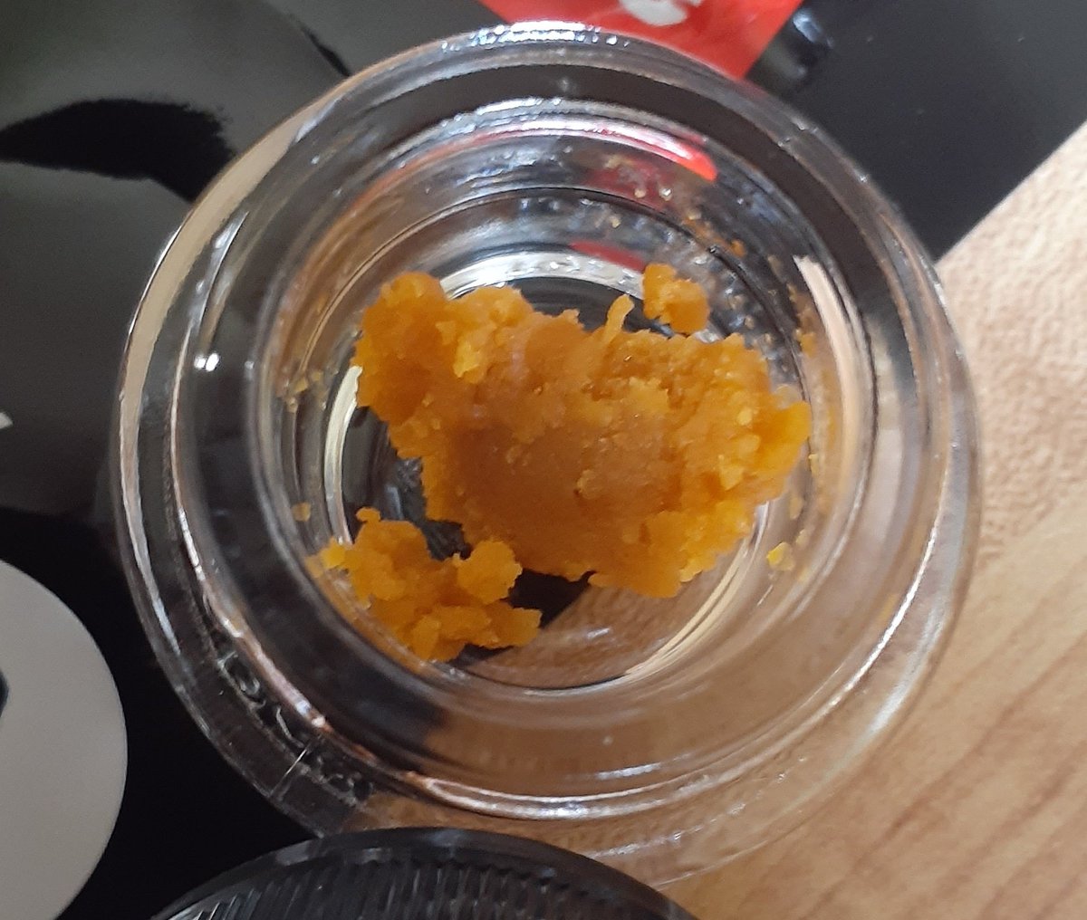 iMakeItRainMan's tweet image. Sometimes less is more, Don't let the price fool you folks. HOUSE gets the job done at half the price. #TrueOG crumble.