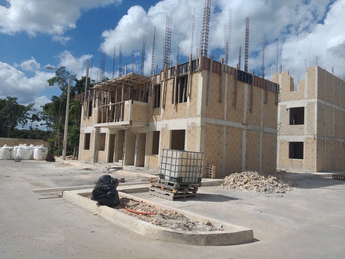 VACONSA's tweet photo. #ruba @casasruba #cancun #privadassacbe #vaconsa #todobienhecho  #growing https://t.co/g4UbIoHxrS