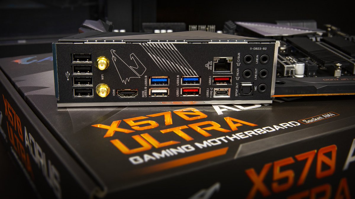 aorus_es's tweet photo. 📸 [GALERÍA] X570 AORUS ULTRA 😍
👉 https://t.co/7foNjHzJR2

#AORUS #GIGABYTE #X570 #PROWIFI #AORUSX570 https://t.co/n0UhaUaZAa