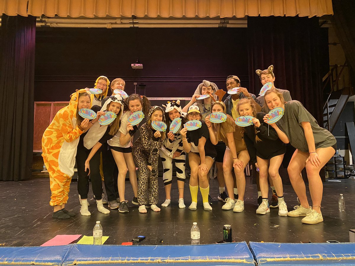 bcdm2019's tweet photo. Hour 3! https://t.co/f0uIq3yqtX