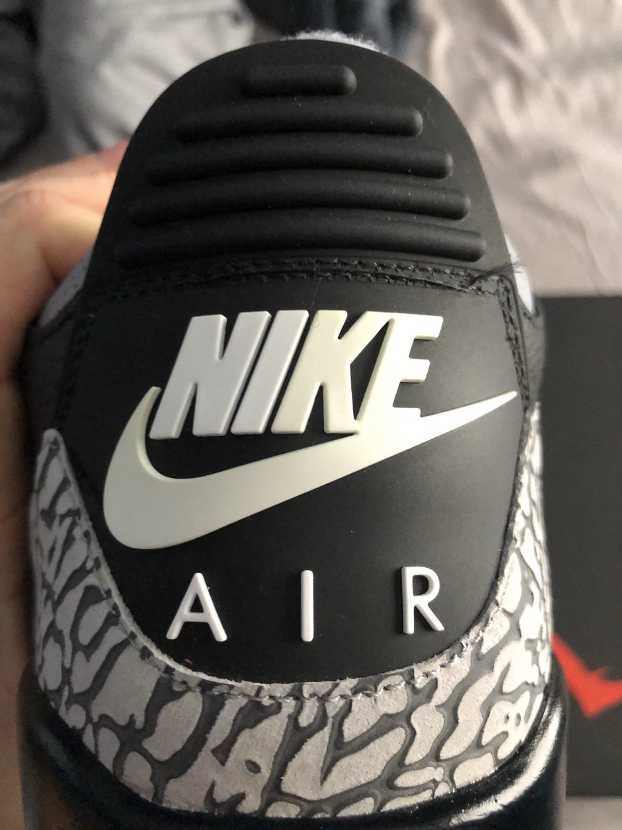 ExposedStock's tweet photo. Here’s the fake black cement 3s @stockx sent me the most obvious flaws are the jump man the air being really skinny and the back tab being way too short https://t.co/90ua0hlBbP