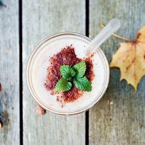 HeyFoodApp's tweet photo. Delicious Apple Banana Smoothie
📲 Get the recipe: https://t.co/GpCc55JKjN

Recipe credit: Smoothie Fairytales

#vegangermany #letscookvegan #healthyveganfood #veganuk #veganfit #vegantreats #vegandinner #letscookvegan https://t.co/o3pe6kdJ7d