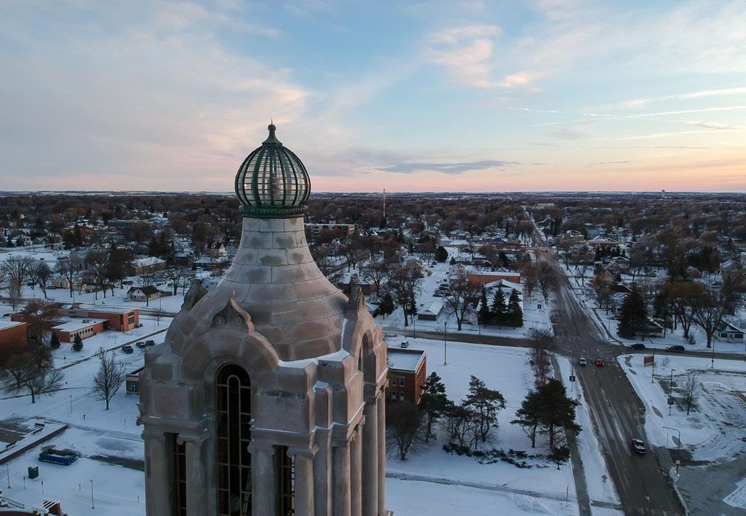 Travel South Dakota tweet media