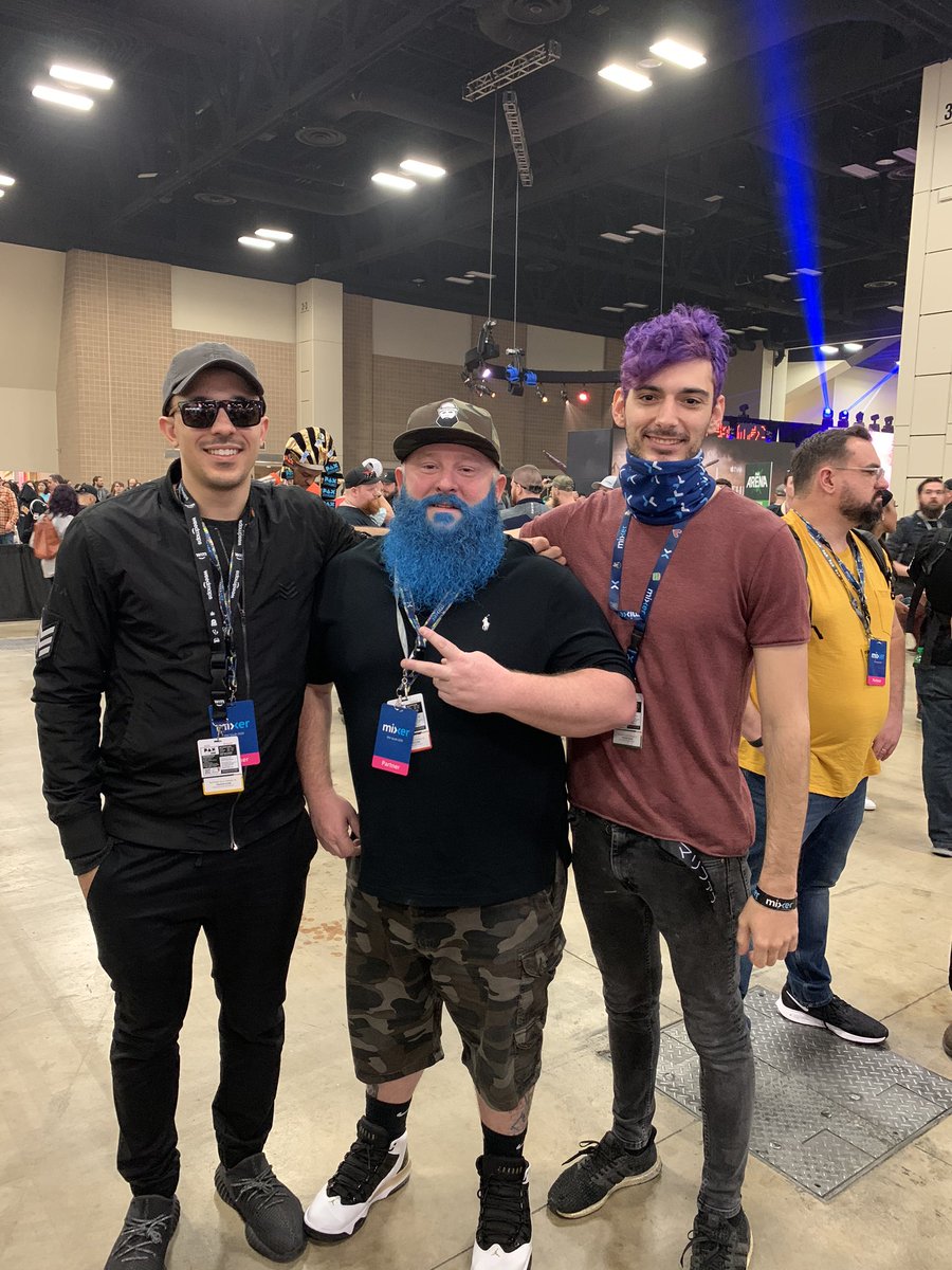 StL_KILLIN tweet media