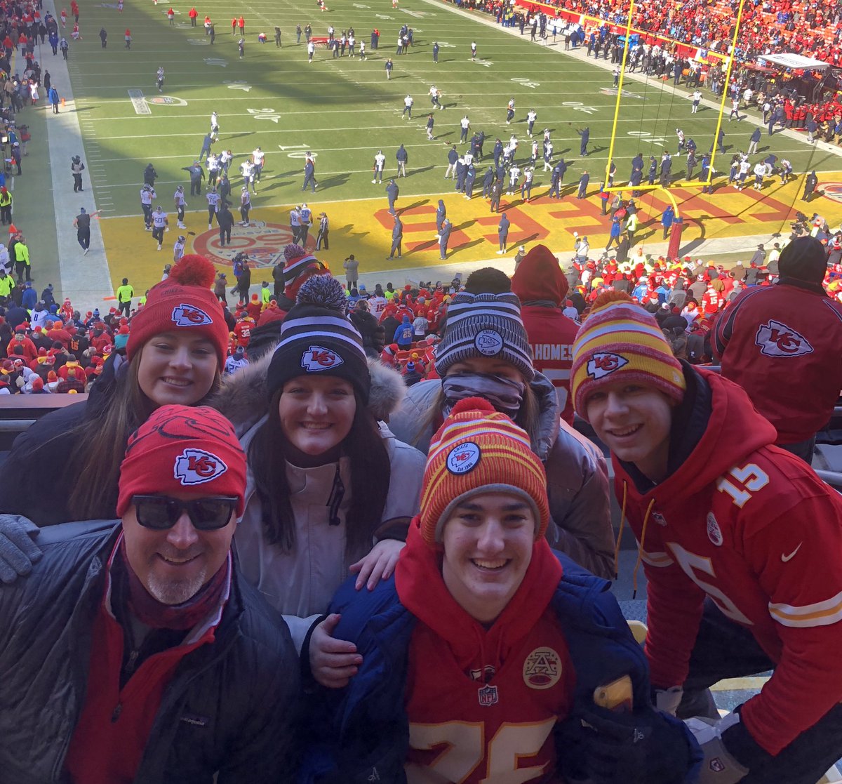 jschaffer10's tweet image. Amazing Day @Chiefs