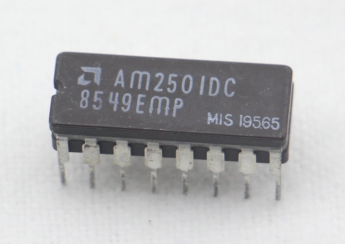 Integrated circuit labeled Am2501DC 8549EMP MIS19565
