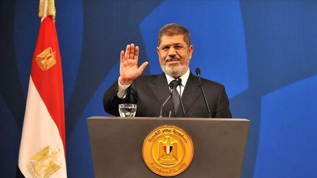 OrunabdullahO's tweet photo. #Şehit #Muhammed #MURSİ parmaklıklar ardından...!
#Türkiye #akdenize indiğinde kimin kazanacağını göreceksiniz demişti.
ALLAH rahmet eylesin.
#Mısır
#Erdogan https://t.co/vF9lVCXjwb