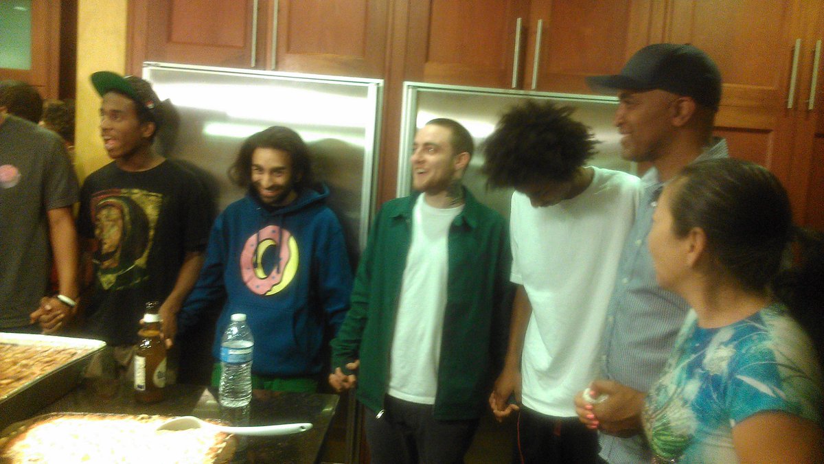 MrTravisBennett's tweet image. happy birthday mac 💙