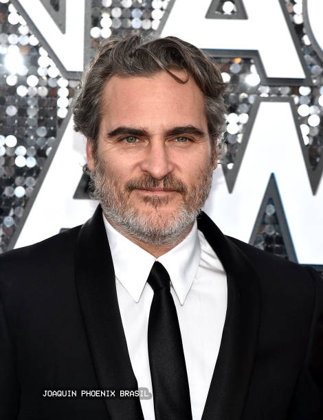 jphoenixbrasil's tweet photo. #SAGAwards #joaquinphoenix https://t.co/tSdu9SIGIk