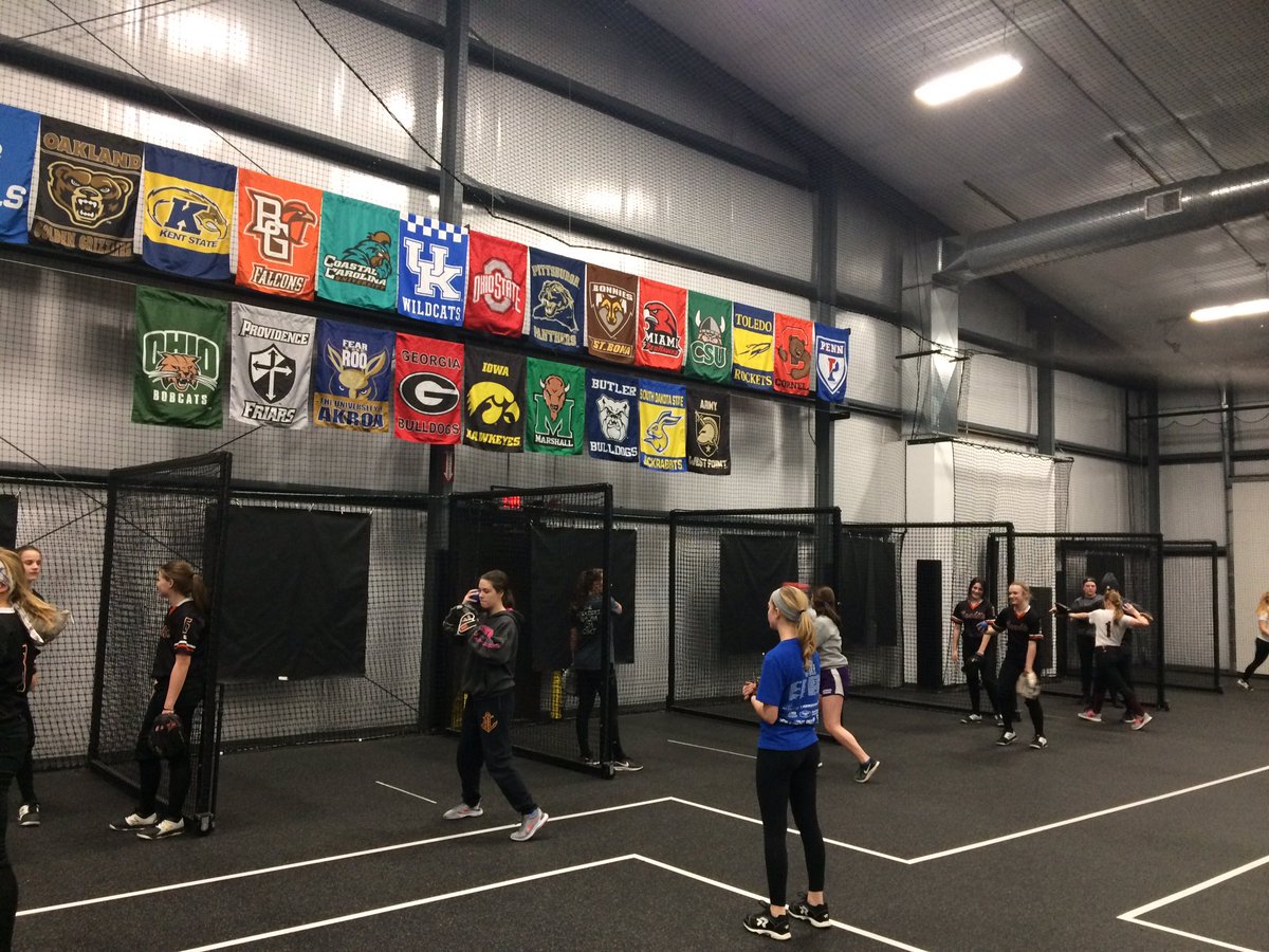 CoachScibelli's tweet photo. Incredible High Level Throwing Camps with @Wass_Strength at Leffew Fastpitch!

Austin deserves all the recognition he receives in the softball community! Can’t wait to have him back!!!

Walsh Jesuit and Beverly Bandits represented well!

#Leffew #WJSoftball #Bandits https://t.co/l5EHMy9pYb