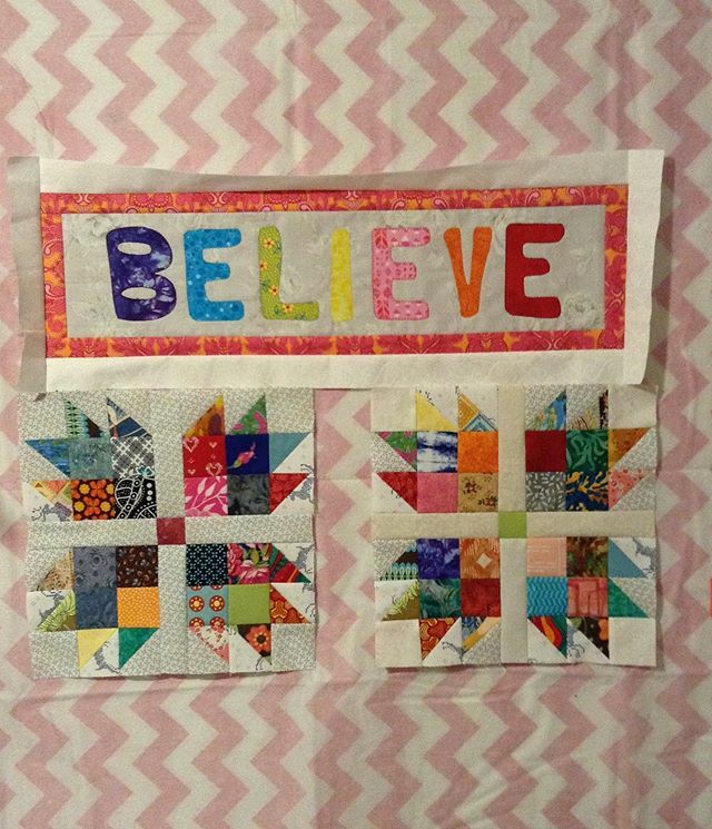 SewJoy_Sarah's tweet image. Word of the Year mini wall hanging ready to be quilted.
First 2 weeks of @darlenedeondesigns challenge complete - still working on week 3.
Look what happened this weekend👆! Stay tuned for a giveaway post. . .
#designwall 
#quiltingismybliss 
#scrappy… ift.tt/36eYGQ9