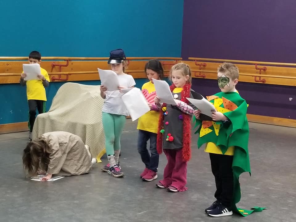 PlayhouseTA's tweet photo. Registration is still open for Creative Kids! Sign up now before it's too late! Classes begin as early as February 1.

Check out the article below for more info: https://t.co/54rPYe8uuj https://t.co/Ur2kq4s9po