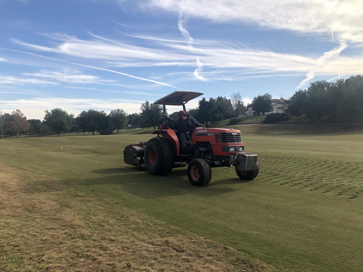 RubyAgronomy's tweet image. Winter solid tine not only helps with water infiltration during the rainy season  it helps building a strong root system for the hot summer months