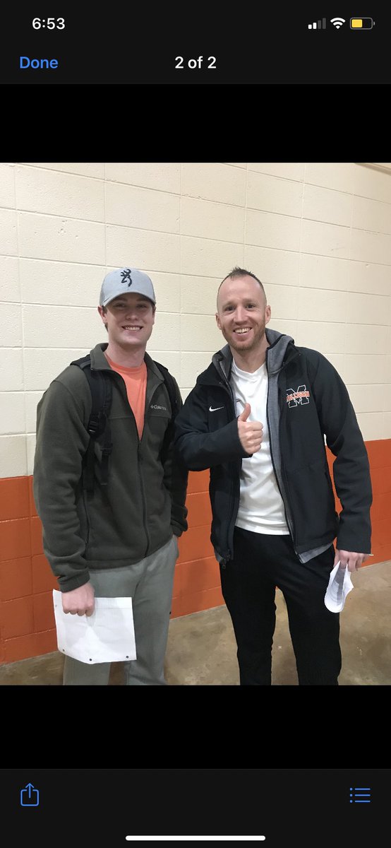 BuffsBB's tweet image. For the first week of classes we participated in the Pic with a Professor project (inspired by @CoachSheets3 ). As you can see, a huge success. Thankful for the support of all our professors at @MilliganCollege. Special place with special people!