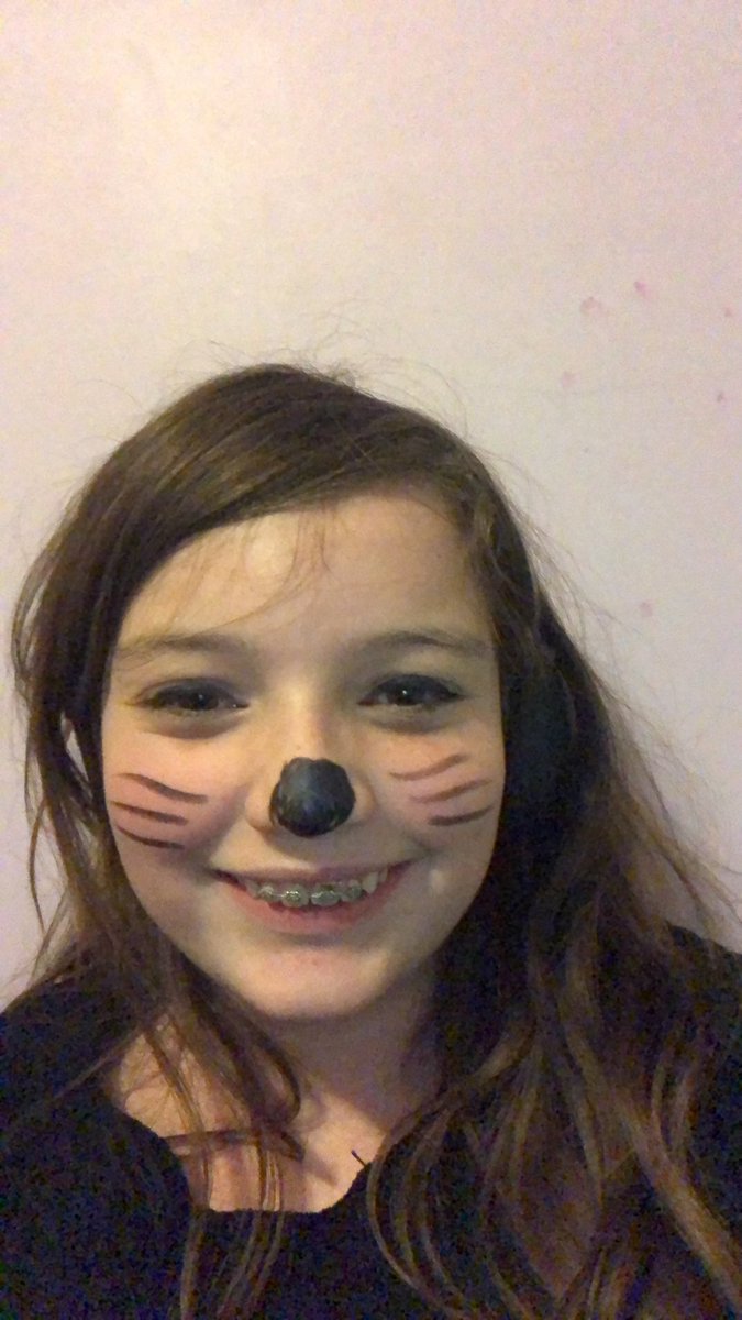 sofia99369385's tweet photo. YouTube recommended me a Dan and Phil video so I did this. Rawr XD! https://t.co/JiX4vAg8tx