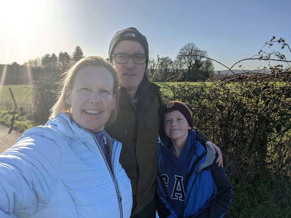 HuftonKelly's tweet photo. Lovely walk in Penshurst today. https://t.co/umPrDASwHL
