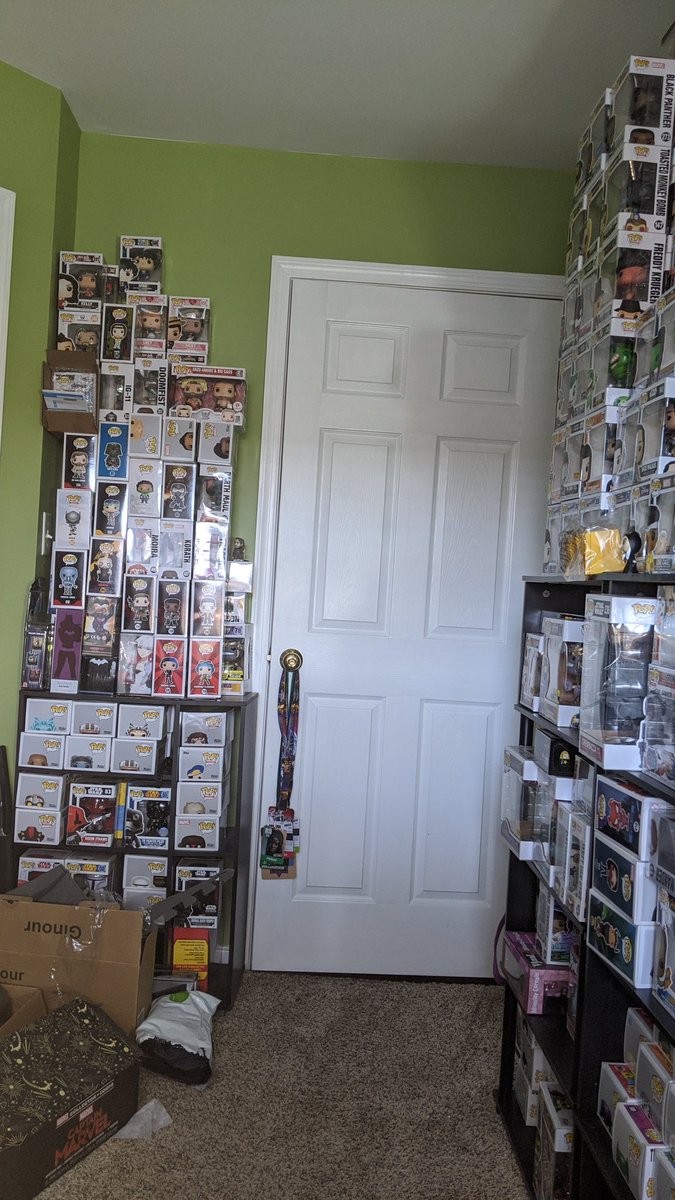 Donnie_Cyborg's tweet image. Lots and lots and LOTS of shelves... Don&apos;t mind the mess I&apos;m waiting on wall shelves to come in to organize better ecause the insanity become super real. #funkopopaddiction
