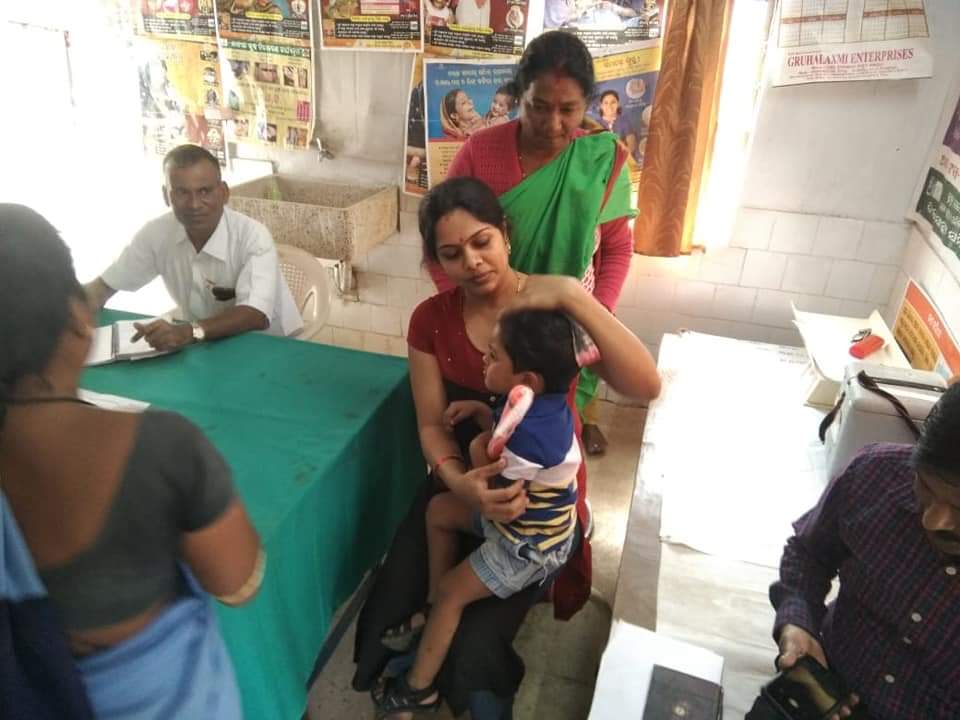 pulsepolio's tweet photo. ପାଲଲହଡା ବ୍ଲକ ର ବିଭିନ୍ନ ପୋଲିଓ ବୁଥ ତଦାରଖ କଲେ ଜ଼ୀଲା ମୁଖ୍ୟ ଚିକିତ୍ସାଅଧିକାରୀ।
ପଲସ ପୋଲିଓ -2020 https://t.co/mCWzVW07MQ
