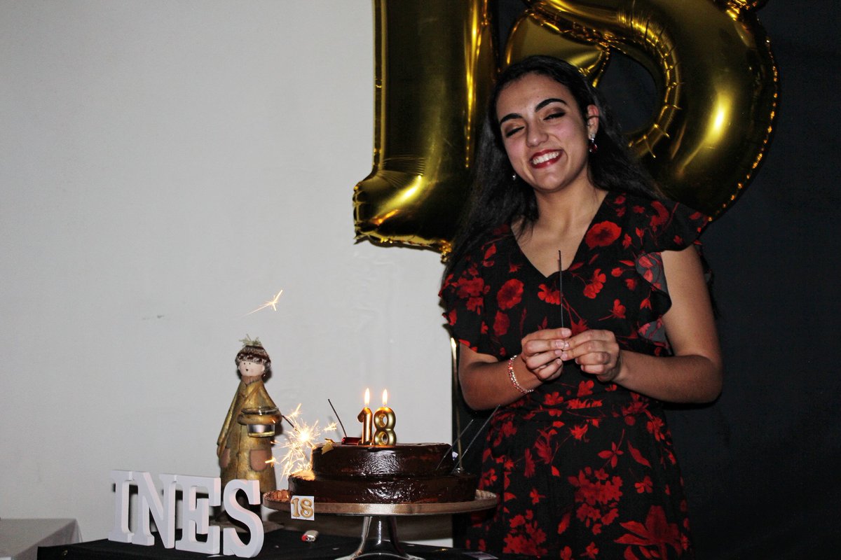inesousa_'s tweet photo. Que todos os aniversários sejam assim, com um sorriso sincero de felicidade pura https://t.co/QgizovxB2G