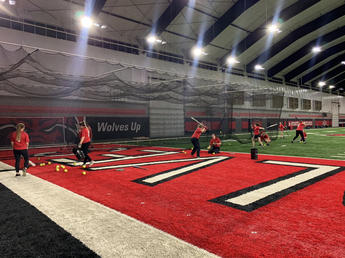 AStateCSoftball's tweet photo. Spring season is right around the corner!! ↪️

We’re getting ready, we hope you are too! 💯

🔥🐺⬆️ https://t.co/kmzMU0KvOf