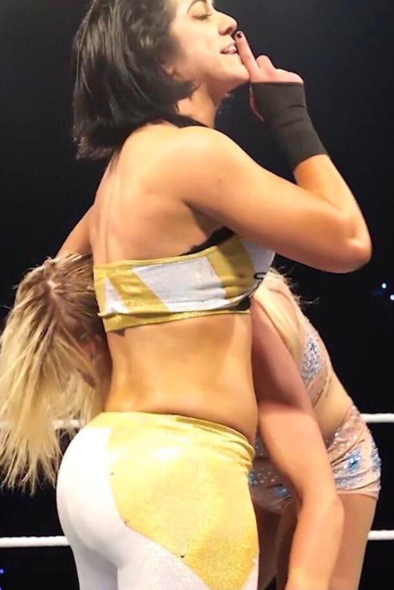BayleysAStarr's tweet photo. Shhhhh https://t.co/SgMGNAzj2I