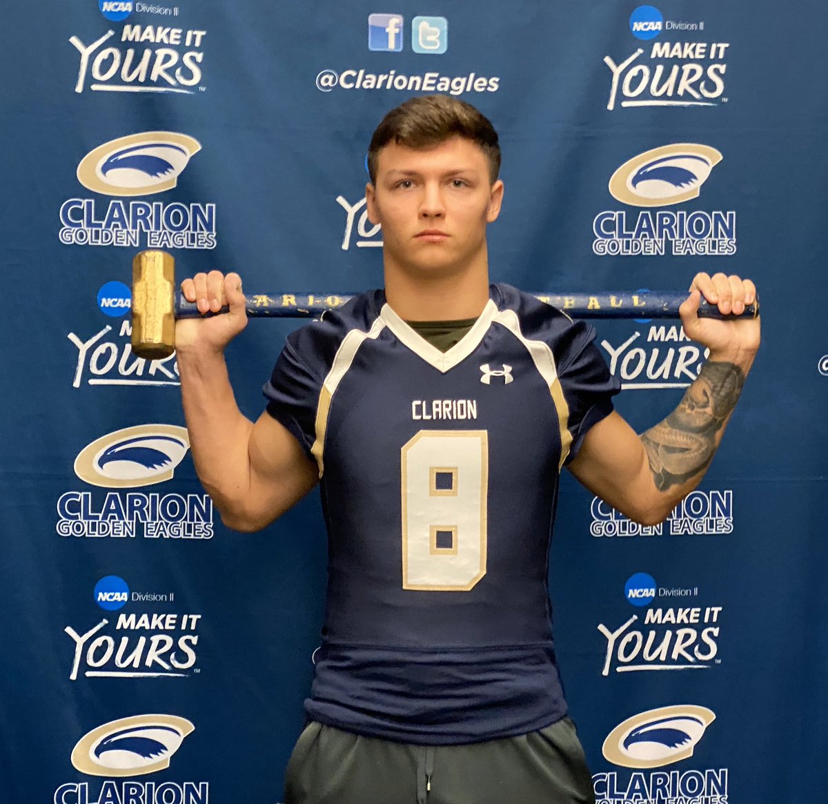 jakebakerrr's tweet image. Thank you for a great official visit! #SWARM 🦅🔔 @coachcweibel @CoachHanhold @willbingman @CatoctinPigSkin