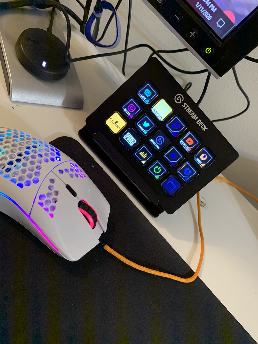 ambush37tv's tweet photo. Going live in 30mins
230pm pst.
Custom games today! 10 gamers and we live!
Had a great time yesterday and viewers had so much fun we going to go it again where the gamers at?
#twitch #fortnitegamer #fortnitecustommatchmaking #gamerdad #pcgaming https://t.co/e2EeVQlyni