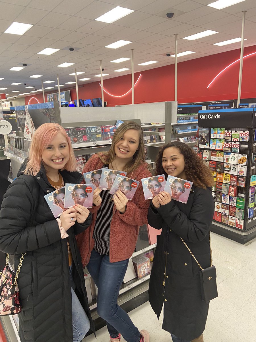 13HURRlCANES's tweet photo. GO BUY MANIC !!!! GO STREAM MANIC !!!!! SPOTIFY !!!! APPLE MUSIC !!!! AMAZON MUSIC !!!!WHATEVER YOU USE... USE IT TO STREAM MANIC !!!! HALSEY AND THIS ALBUM DESERVE ALL THE SUPPORT AND RECOGNITION!!๐ฅฐ๐ฅฐ๐ #ManicOutNow #manicthealbum @halsey https://t.co/SPJNrd2nvs