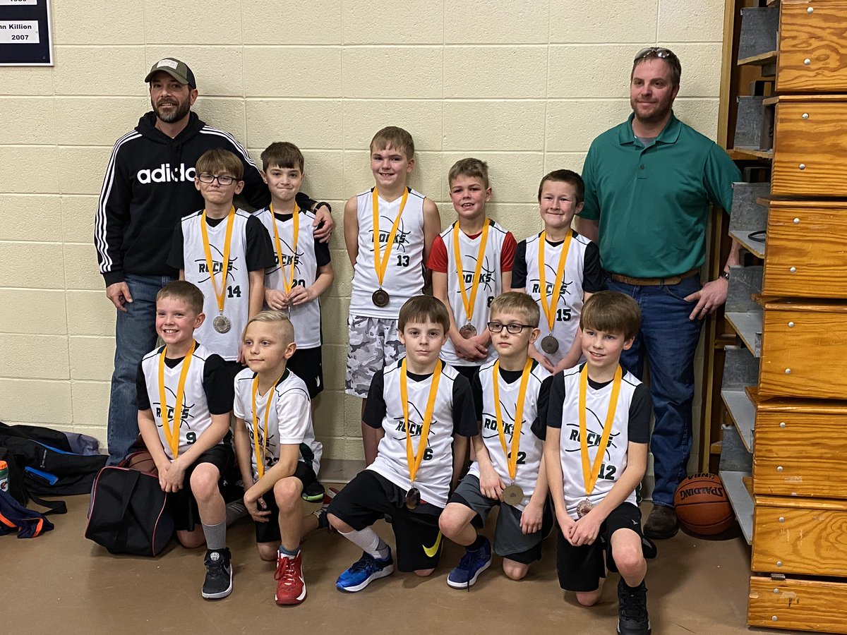 zywiec215's tweet photo. 3rd grade white Rocks team took runner up in their division at the #yorkmeltdown this weekend. Way to go boys! 💚 missed seeing ya @danyelseevers but ran into @philseevers and hopefully he passed on my hello! https://t.co/S7OV1GPAjy
