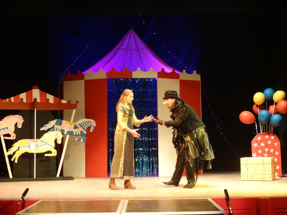 First performance this Friday #dressrehearsal #success #lolfunny #jackandthebeanstalk <a href="/TheListing/">thelisting</a> <a href="/roystoncrow/">Royston Crow</a>  <a href="/RoyArtsFest/">Creative Royston</a> <a href="/KJARPAD/">KJAR Performing Arts</a>