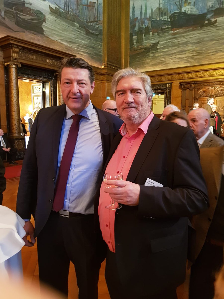 arno_munster's tweet photo. Mit Jan Koltze beim Neujahrsempfang - hoffentlich sind wir kommende Legislaturperioden Fraktionskollegen. https://t.co/PdO5APWD5z