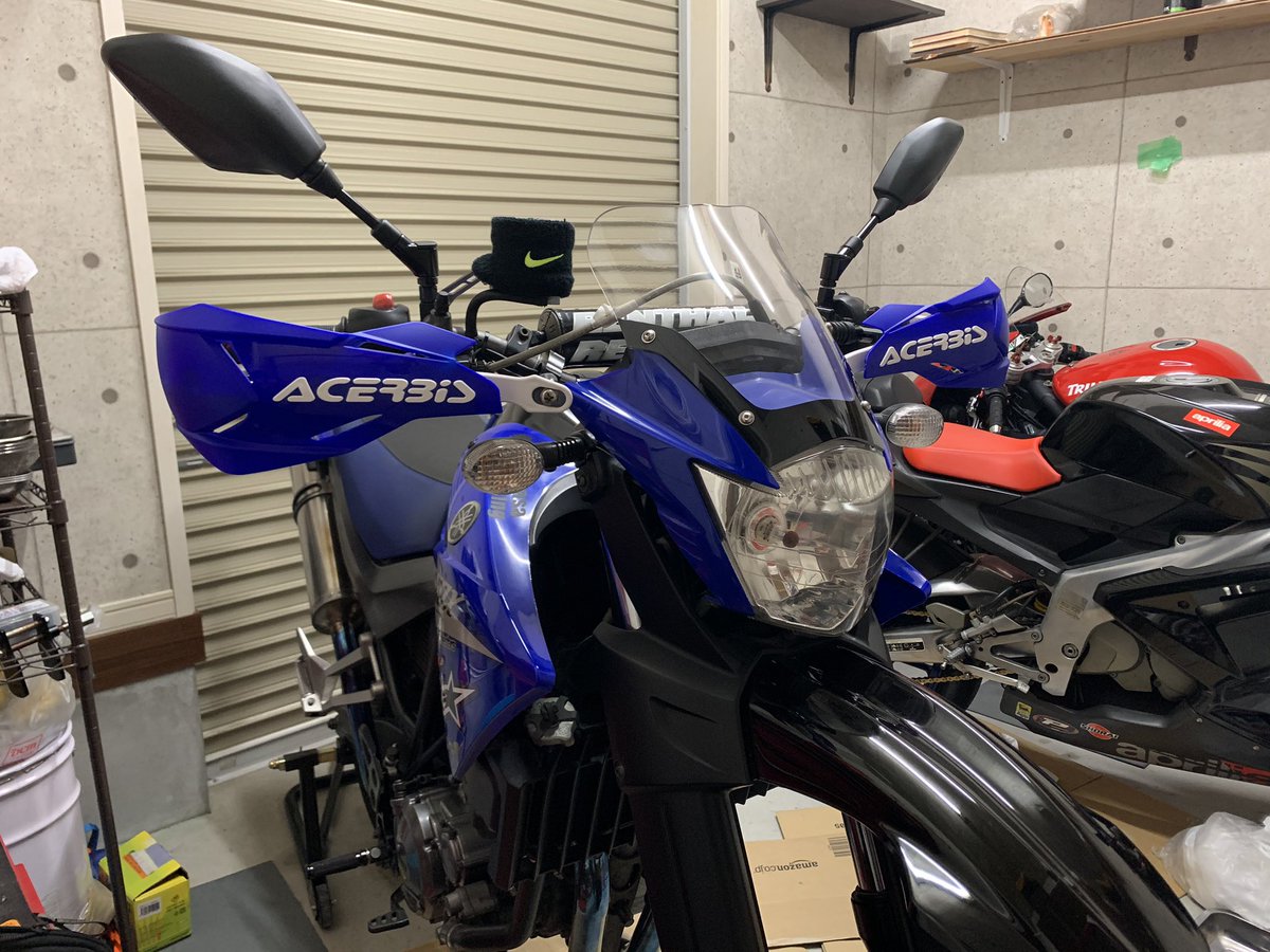 ap_yama_tri's tweet photo. 7年振りにハンドガード装着‼️
#XT660 #xt660x #アチェルビス https://t.co/rpZ0jeHcVP