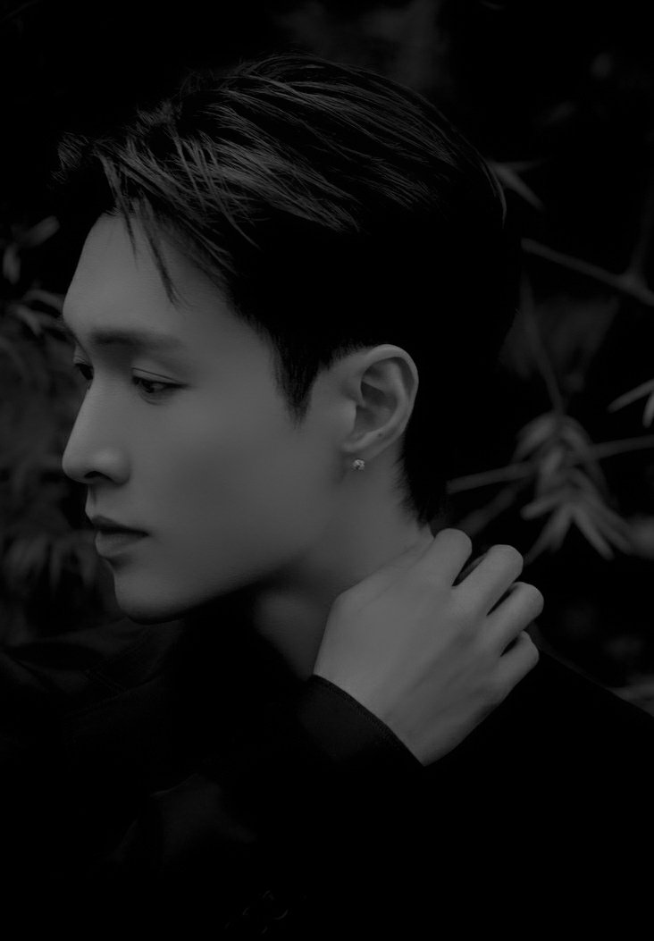 satturnwr's tweet photo. ㅤ

                                   rester : avec toi.
ㅤㅤ                                 永  遠  に
 ㅤ https://t.co/EomvHdKN8n