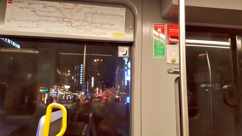 1000millimeter's tweet photo. Meine persönliche Fahrgast-Premiere im Avenio TZ 3-teiler (T3) 2755.
Evtl. sogar TZ insgesamt, nicht mehr sicher ob ich schon mal nen T4 als Fahrgast erwischt hab.
War beruflich schon öfters in welchen, aber bislang nicht als Fahrgast.
#TramMuenchen https://t.co/fdFzmAEQsp