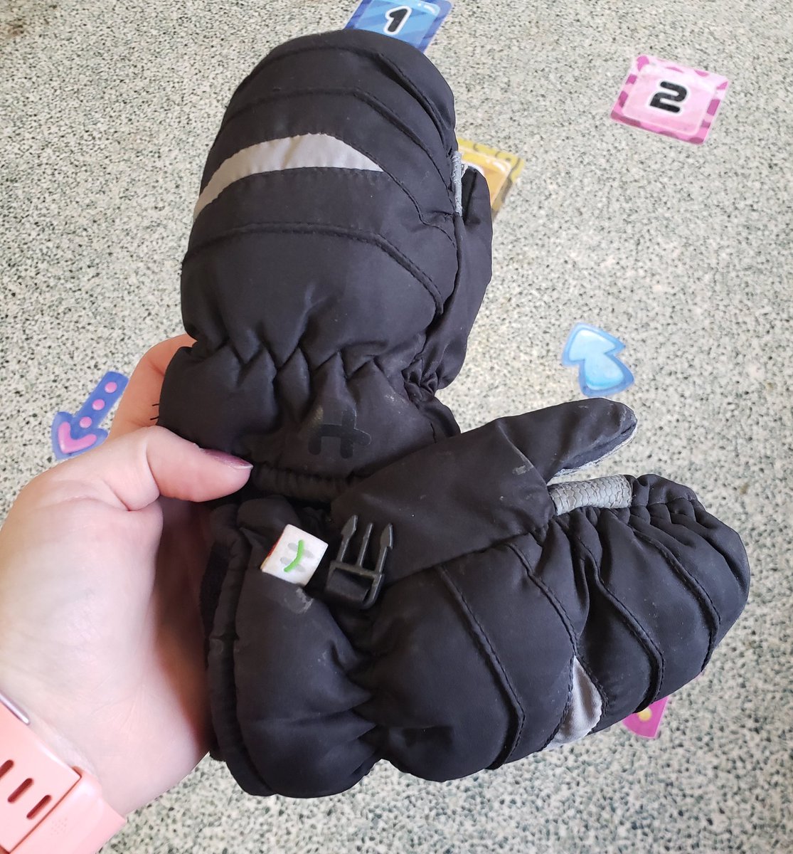 The mitten ghost has been on the loose at the school!👻 To help keep track of your little ones belongings please try and label them with their initials! This will allow us to return them to the proper owners when found. <a href="/BaysidePublic/">Bayside PS</a> <a href="/stoliker_s/">S.Stoliker</a>