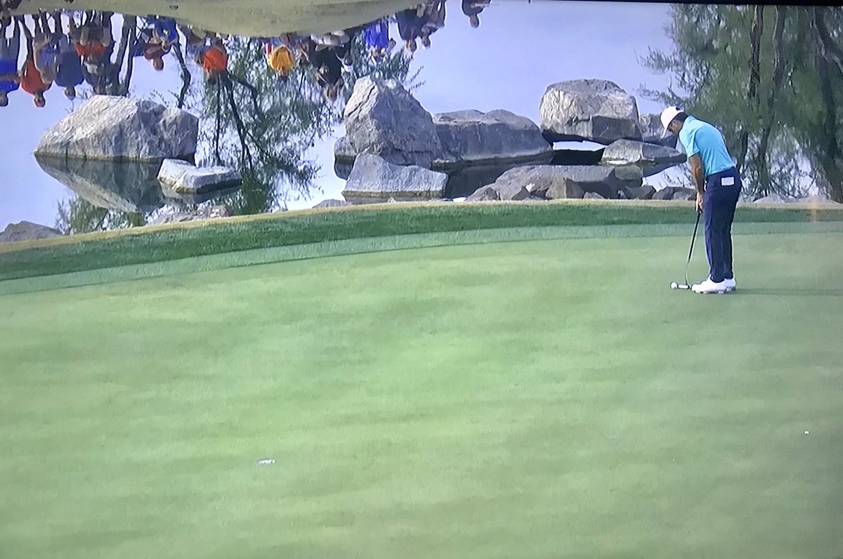LarryTateSr's tweet photo. When it all lines up just right. World upside down in the upper left corner. #strangeimages #pga #GolfChannel https://t.co/EVrNrldEsw