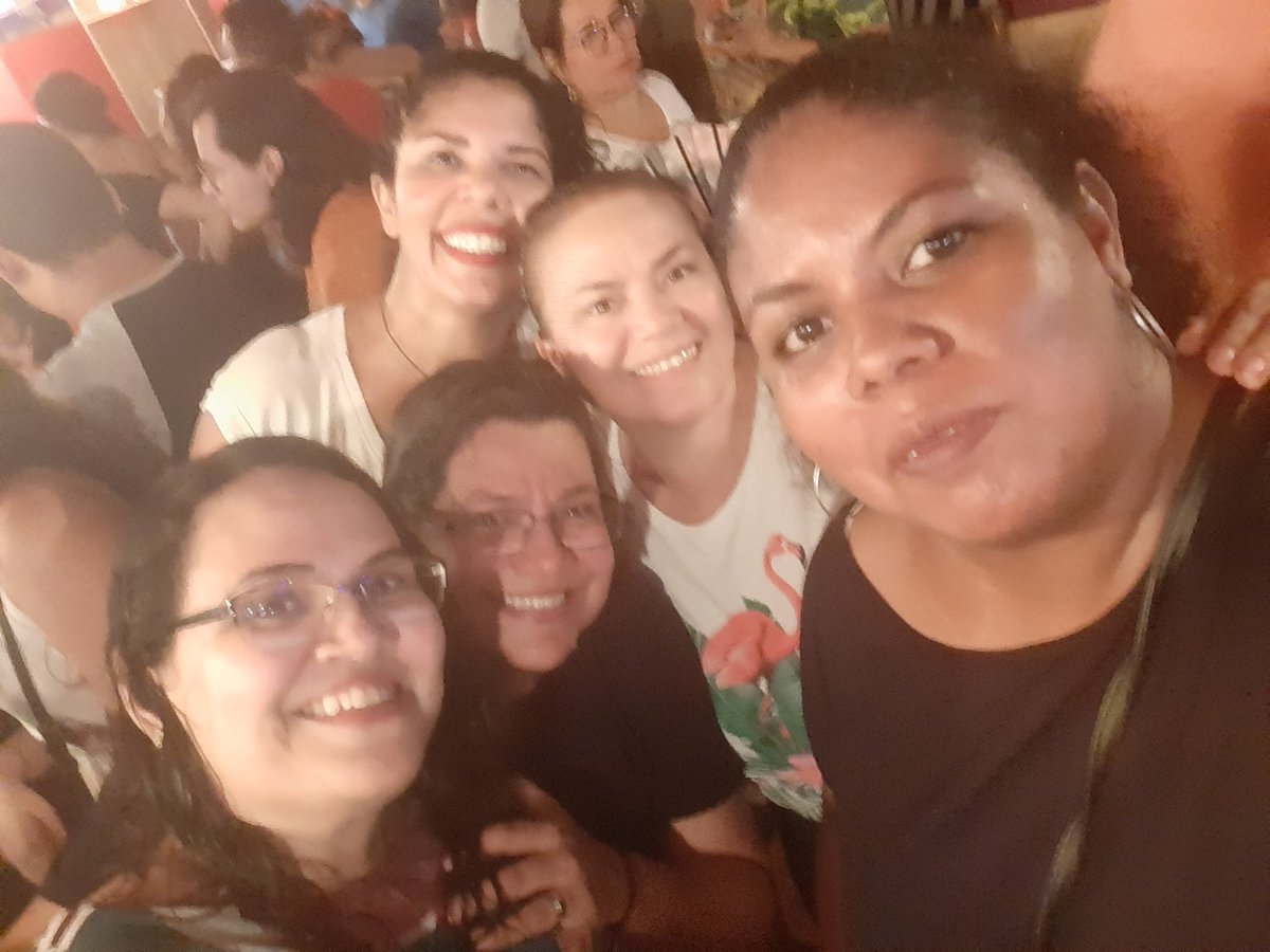RenataSampai0's tweet photo. Encontros lindooosss @estrela_ada @KiseMachado #mobem @LenizeM https://t.co/pktUmy3UkZ