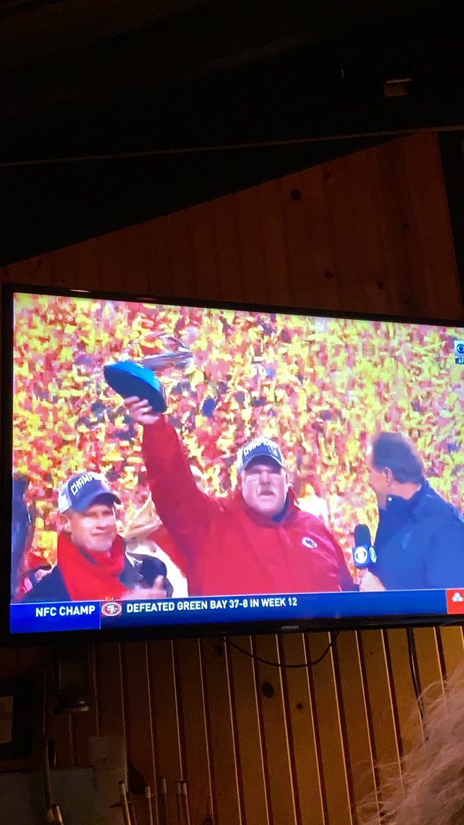 kathyluwho's tweet photo. How sweet it is! 
The lifelong @Chiefs fans I’m hanging with are 😲👊🤚. “We’re going to have so much fun in two weeks.”
#SuperBowlLIV bound. 
#AFCChamps
#lifeinkc https://t.co/WgxRhXGggw